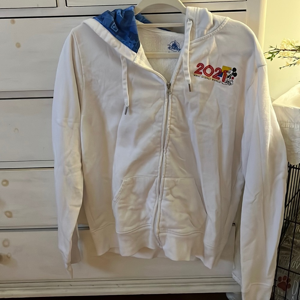 disney world zip up jacket